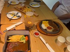 -菲滋意式餐厅(临平万达店)