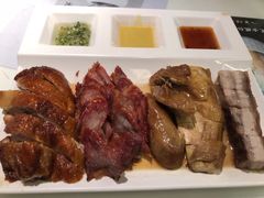 -新大咀港式茶餐厅(宝山万达店)