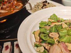 -唐猫庭院·千年陕菜(赛格国际购物中心店)