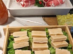 -尚尚仙·酸汤猪手·猪肚鸡火锅(华联万柳购物中心店)