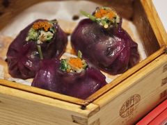 鱼子酱豆苗饺-新雅(丰盛里店)