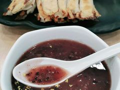 招牌手工原味锅贴-四海游龙(大华店)