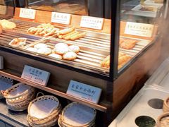 面包甜点陈列柜-和府捞面(领展购物广场京通店)