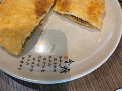 -肖四女乐山跷脚牛肉(世博源店)