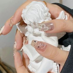 -斯馨·健康美甲美睫