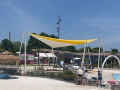 -太阳岛沙滩泳场水上乐园