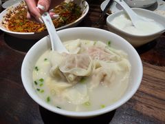 龙抄手-陈麻婆豆腐(旗舰店)