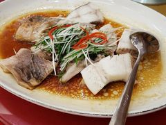 -榕树下海鲜馆(坪山路店)