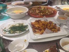 -巴特餐饮6加1音乐餐吧·新疆菜