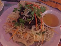 -Lanterns Vietnamese Restaurant