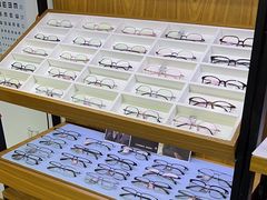 -美空眼镜·星趣控·新乐学·控优点合作店(周浦万达店)