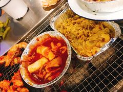 -马路牙子烧烤音乐酒馆(望京店)