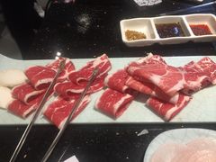 -猪啊牛呀羊啊铜盘烤肉(正大广场店)
