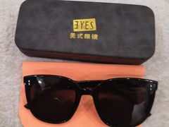 -美式眼镜·授权蔡司.依视路.尼康.豪雅.明月(人民广场店)