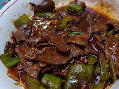 -闯关东东北农家菜(崂山石老人店)