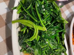-新大咀港式茶餐厅(宝山万达店)