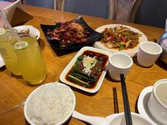 -隔壁老王·家常云南菜(花巷店)