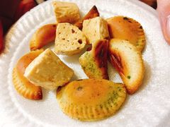 -东巴谷野生菌火锅餐厅