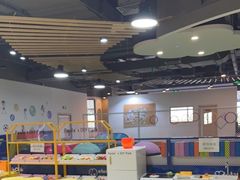 -侎宝运动成长中心(嘉定大融城店)