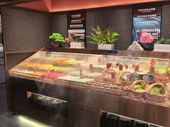 -一绪に和牛寿喜烧(罗湖益田假日店)
