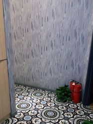 -PE SALON 