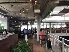-ROAST coffee & eatery