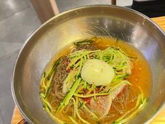 韩式汤冷面-喜来稀肉(北外滩白玉兰广场店)