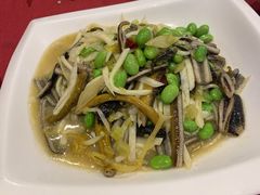 茭白鳝丝炒毛豆-老吉士酒家(天平路店)