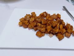 -小渔莊•地道胶东菜(旅游路万象省博物馆店)