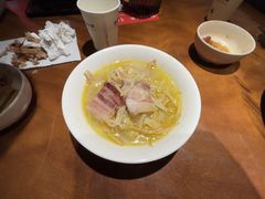 -李犟大爆鳝面·手工蟹黄包(湖滨西湖店)