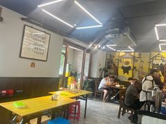 -民间瓦缸煨汤館(嵩山路店)
