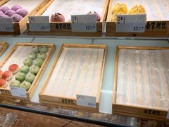 面包甜点陈列柜-南宋胡记(杭州体育场路店)