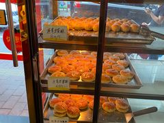 -香港元朗荣华月饼(十八甫路店)