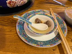 -毛辣果·贵州红酸汤牛肉火锅(西单店)