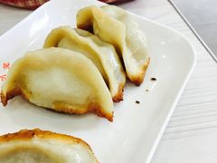 -珊珊小笼馆(仙霞路店)