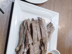 手抓羊肉-贯贯吉·清真餐厅(浙江中路店)