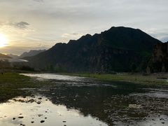 -百里峡七彩艺术小镇