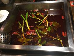 -张大胡子鱼头火锅酒楼(长益路店)
