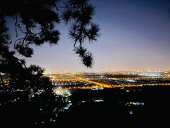 -鬼笑石后山停车场