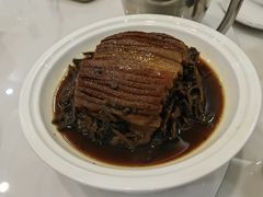 -巢香扣肉馆