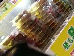 -周黑鸭(深圳龙岗区南岭内创店)