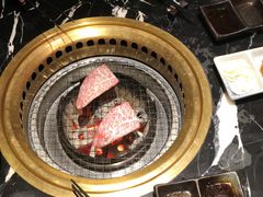 -山川小町·极番烧肉(新地假日广场店)