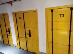 -美立方自助仓(新华医院店)