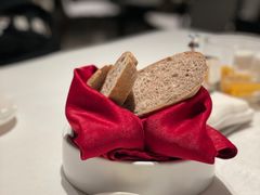 -云厨·高空西餐厅(成都瑯珀·凯悦臻选酒店)