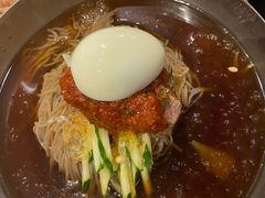 -唯成•韩国炭火烤肉 유성고기