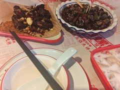 -老闵田螺馆·南昌市井菜·特色小吃(总店)