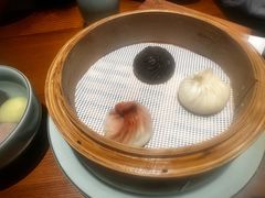 汤团小笼包-缸鸭狗(天一广场店)