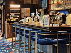 -Brut Eatery Wine Bar & Restaurant (建国东路店)