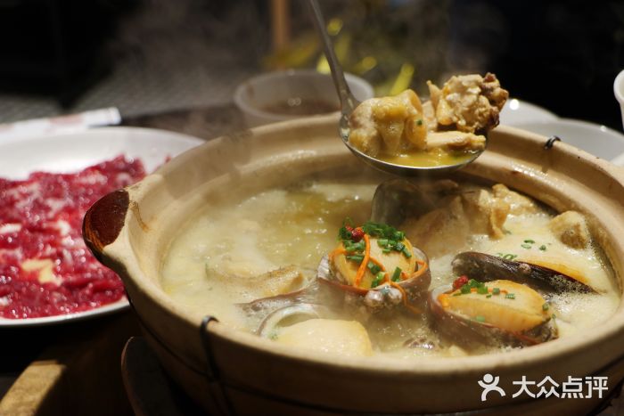 朱雀打边炉(长宁店)扇鸡鲍鱼焖花螺图片