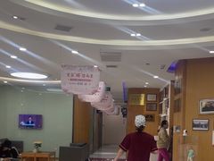 -雅悦齿科(顾村公园店)